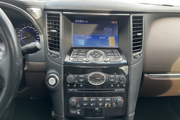 Used Infiniti QX70 2013 3.7L Standard Edition