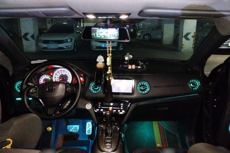 Used Honda XR-V 2015 1.8L VTi CVT Luxury Edition Center Console