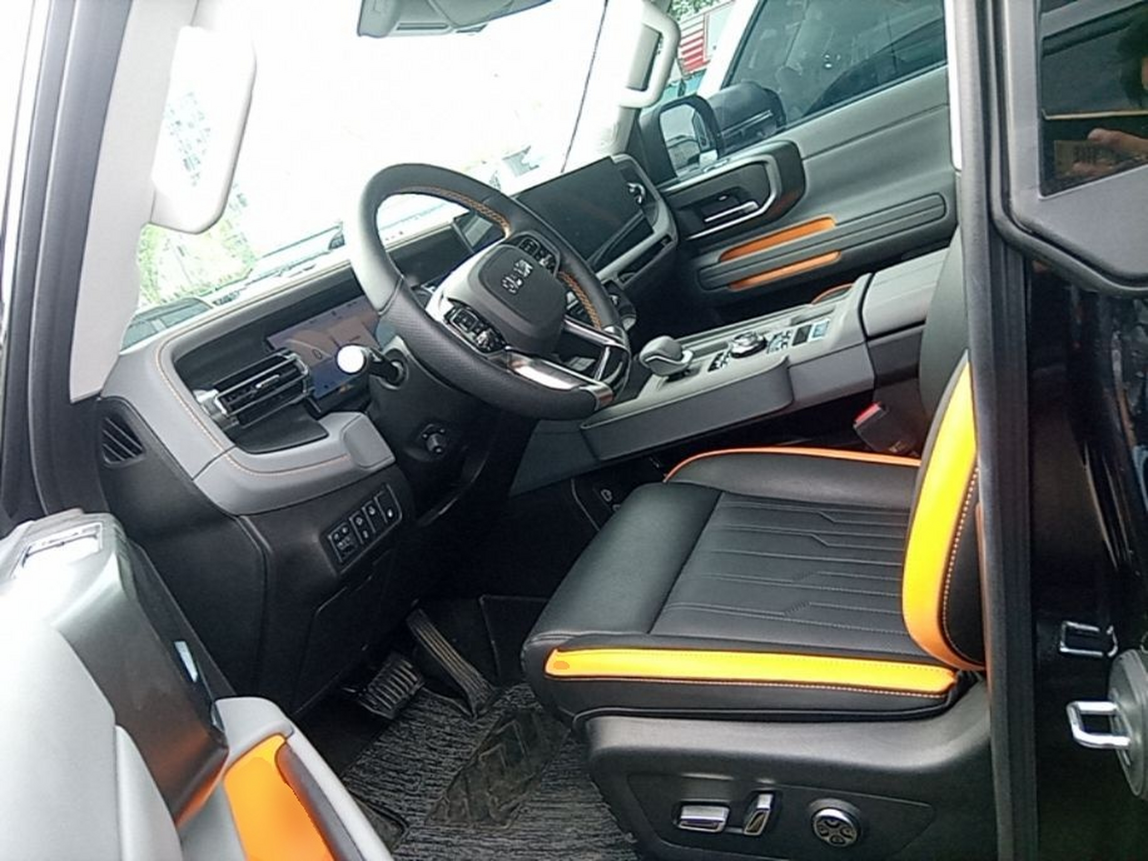Interior delantero