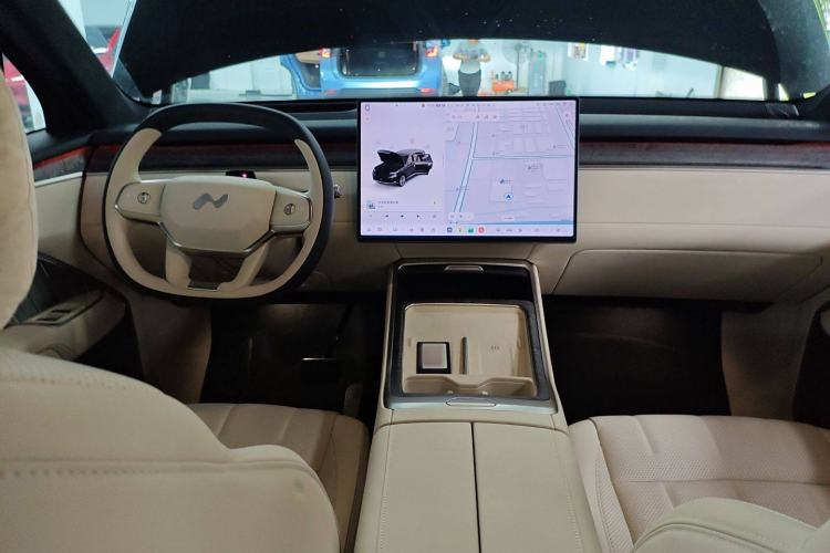 Used ONVO Luxeed L90 2025 Model—Ultra Six-Seater Version