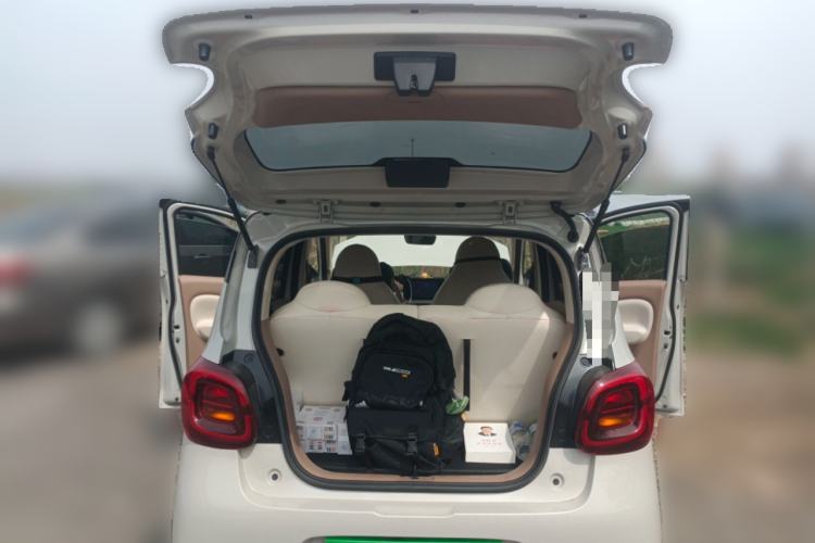 Used Wuling Hongguang MINIEV 2025 Four-Door Version Zhenxiang+ Edition Trunk