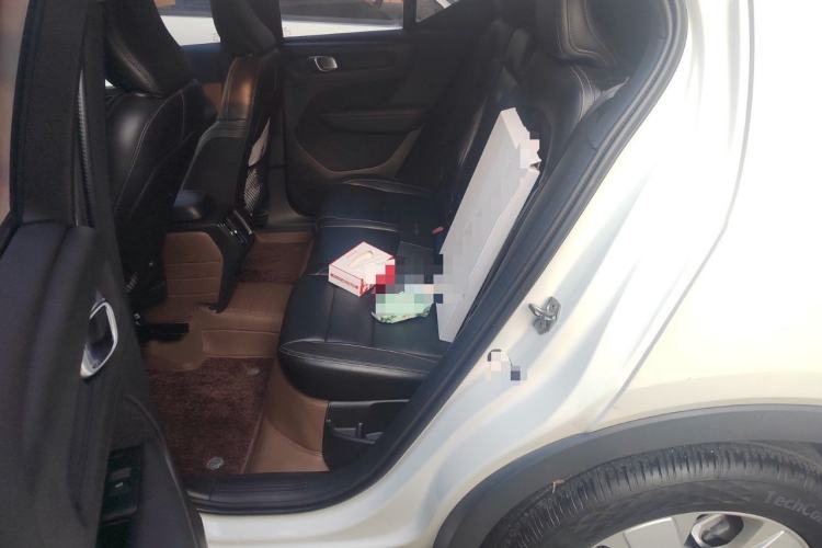 Used Volvo XC40 2020 T3 Smart & Stylish Edition Interior 4