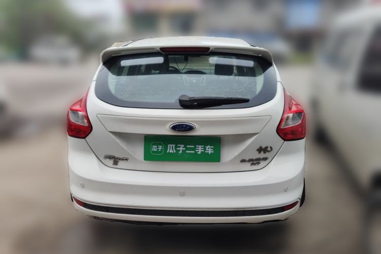 Used Ford Focus 2012 Hatchback 2.0L Automatic Luxury Sport Model
