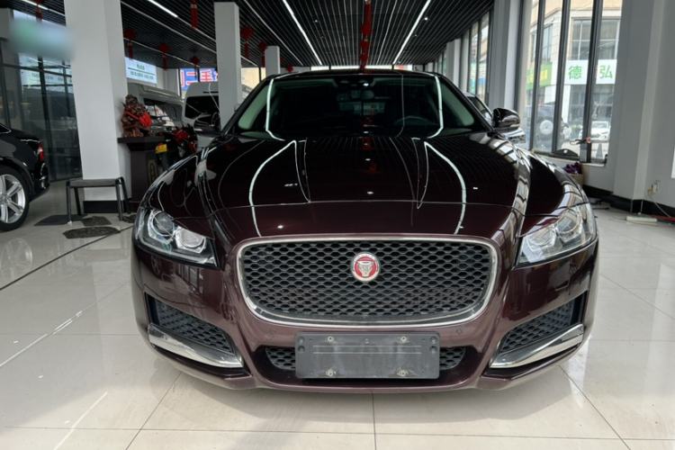 Used Jaguar XF 2016 XF 3.0 SC Two-Wheel-Drive Luxury Edition