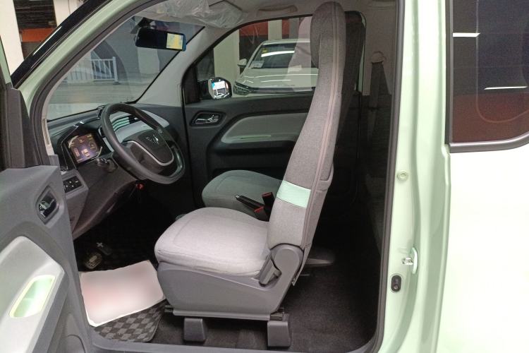 Used Wuling Hongguang MINIEV 2022 Macaron Premium Model – Lithium Iron Phosphate