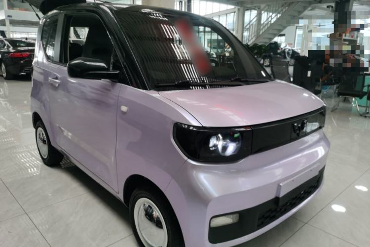 Used Wuling Hongguang MINIEV 2021 Macaron Fashion Model Lithium Iron Phosphate Front Right 45 Deg