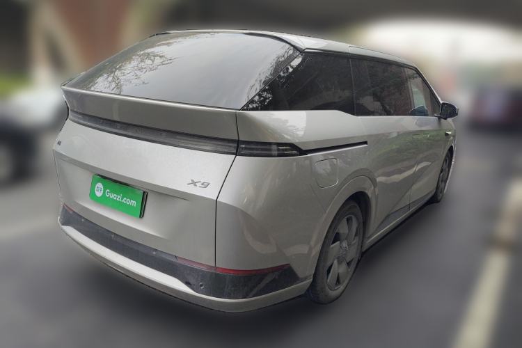 Used XPeng X9 2024 702 Ultra-Long Range Max