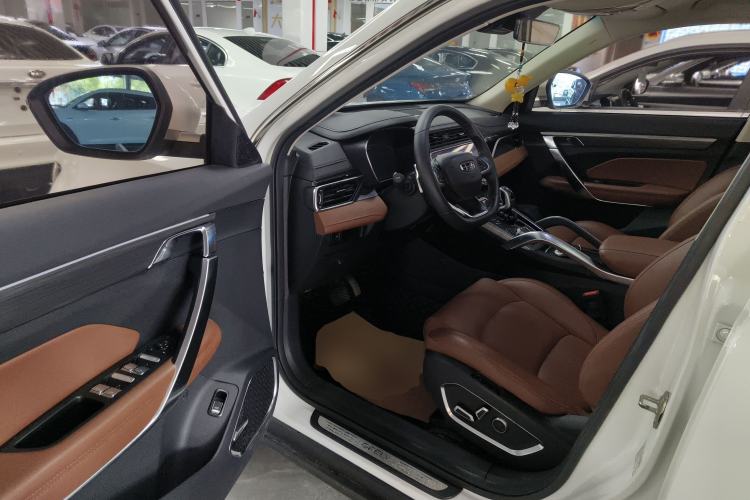 Used Geely Auto Emgrand X7 Sport 2020 1.8TD DCT Zhi Ling PRO Driver Seat