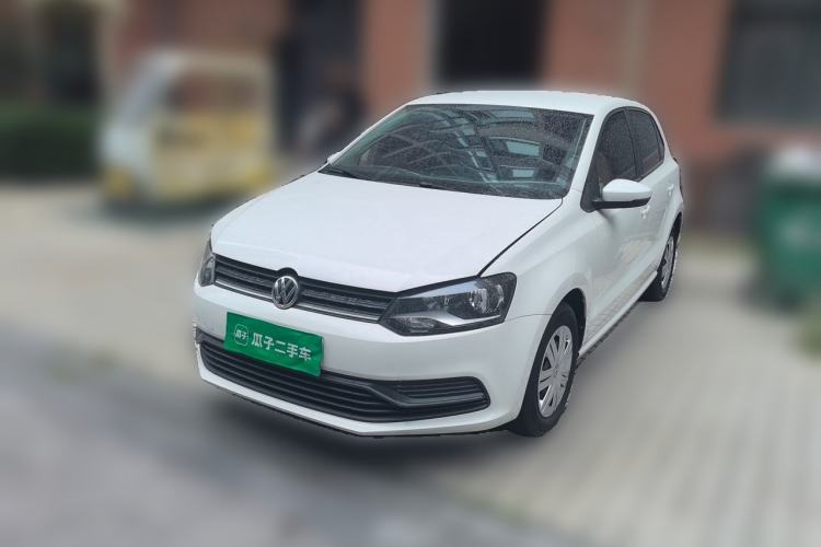 Used Volkswagen Polo 2016 1.4L Manual Fashion Model