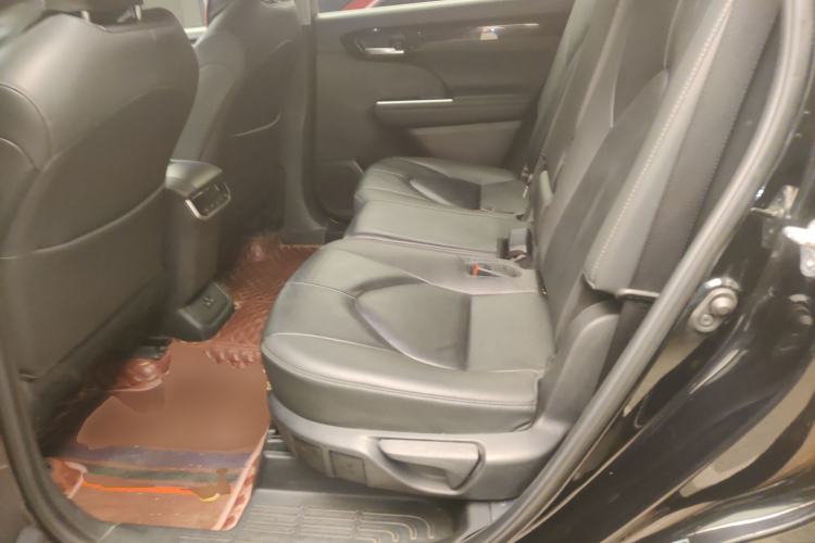 Used Toyota Highlander 2022 380T 4x4 Luxury Edition 7 Seats
