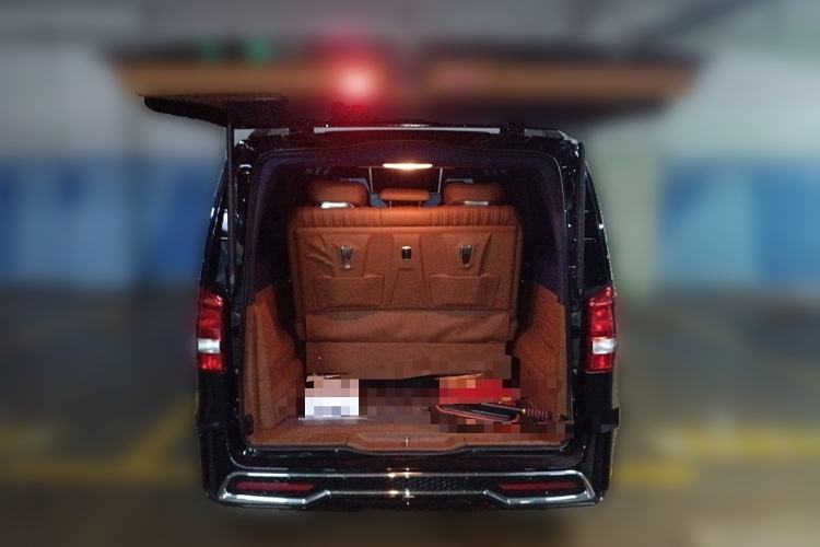 Used Mercedes-Benz Vito 2024 2.0T Business Version 7 Seats Trunk