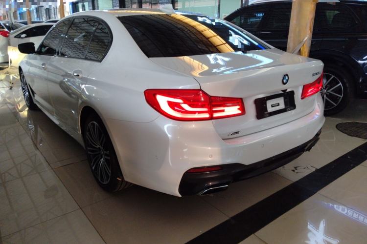 Used BMW 5 Series 2018 Facelifted 530Li xDrive M Sport Package
