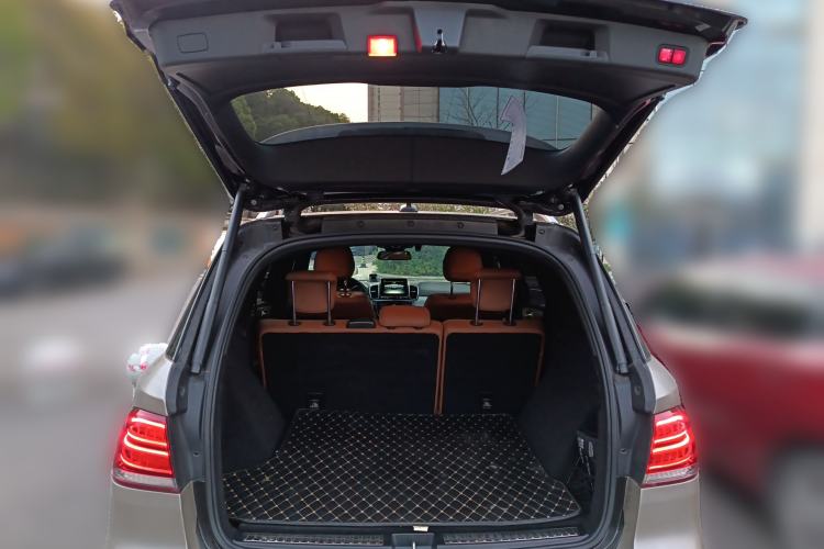 Used Mercedes-Benz GLE AMG 2017 AMG GLE 43 4MATIC Trunk