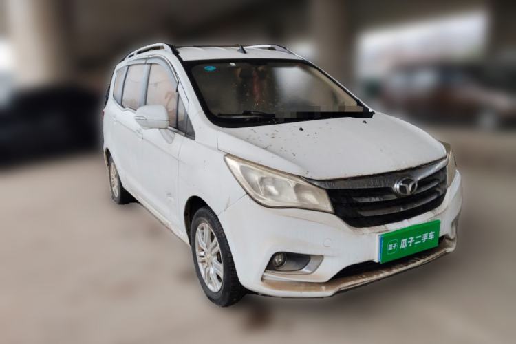 Used FAW Yingzhi 737 2015 1.5L Manual Deluxe Navigation Version Front Right 45 Deg