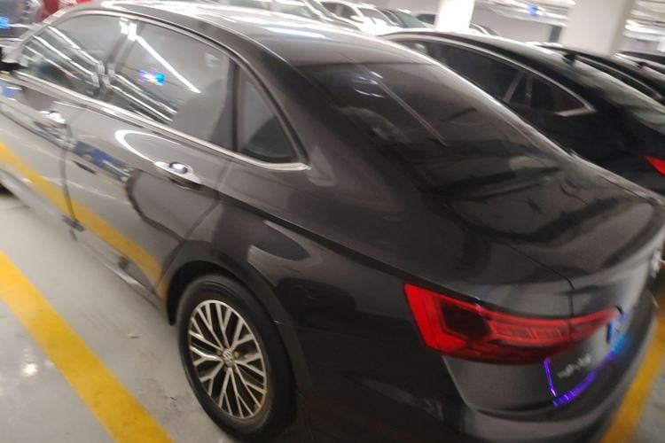 Used Volkswagen Sagitar 2020 200TSI DSG Comfort Version China VI Standard Rear Left 45 Deg