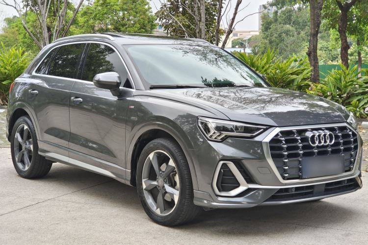 Used Audi Q3 2019 35 TFSI Fashion Dynamic Model