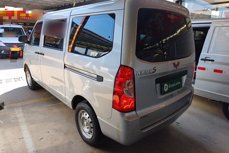 Used Wuling Rongguang 2020 1.2L S Base Model China VI