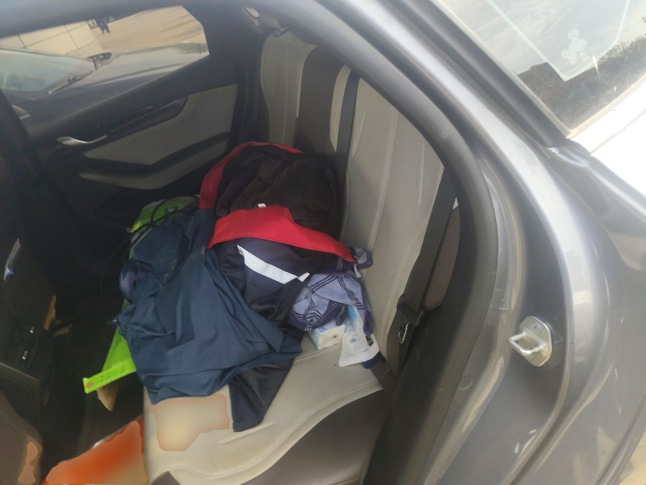BYD Qin PLUS 2024 HONOR Edition DM-i 55KM Leading Model — снимка 17