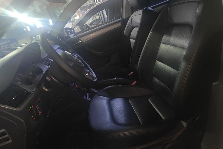 Used Volkswagen Bora 2015 Qihui Edition 1.6L Automatic Fashion Model Left Front Seat