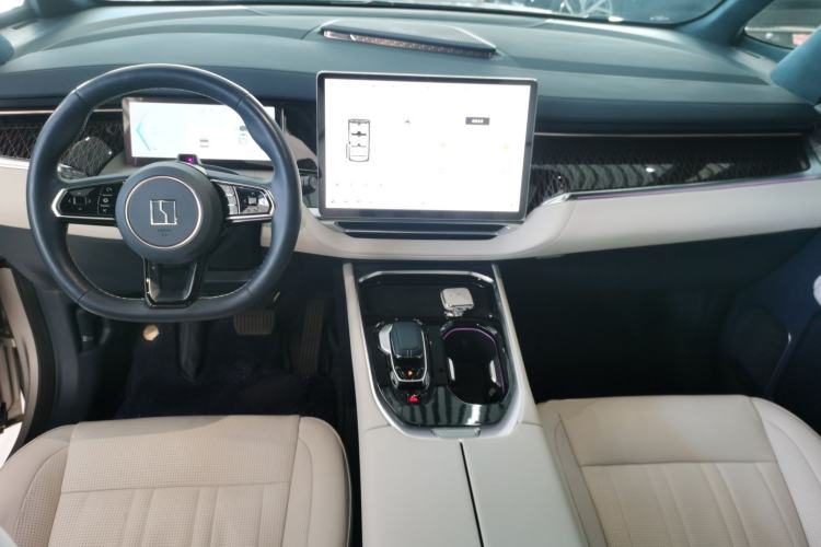 Used Zeekr 009 2022 WE Edition
