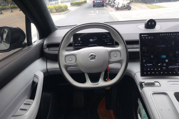 Used Nio ES6 2023 75 kWh
