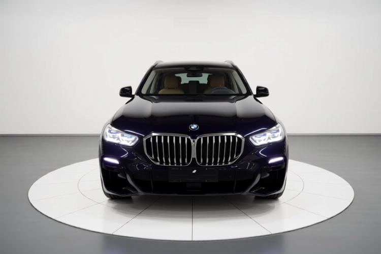 Used BMW X5 2021 xDrive40i Luxury Model with M Sport Package