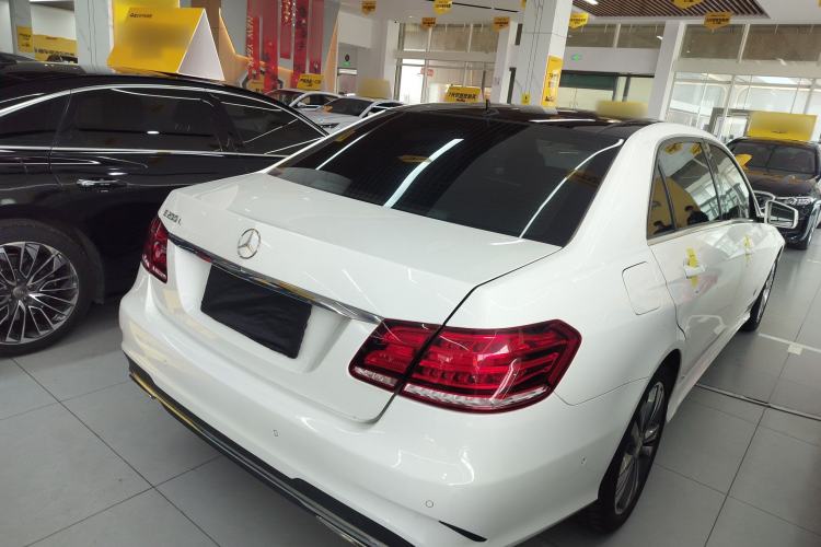 Used Mercedes-Benz E-Class 2015 Facelift E 200 L Sport Edition