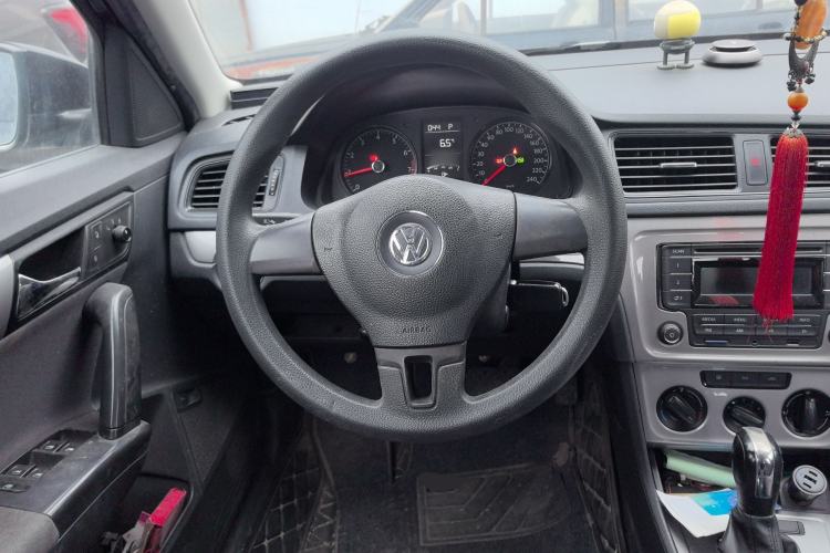 Used Volkswagen Lavida 2013 Revised Classic 1.6L Automatic Fashion Edition