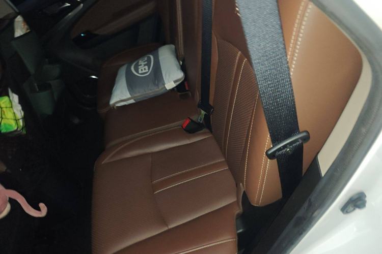 Used BYD Tang New Energy 2015 2.0T Four-Wheel-Drive Flagship Model
