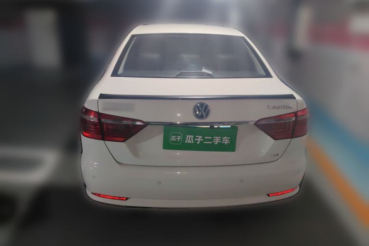 Used Volkswagen Lavida 2013 Revised Version 1.4 TSI DSG Comfort Edition Rear