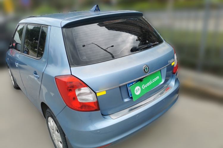 Used Skoda Fabia 2012 1.4L Automatic Crystal Edition
