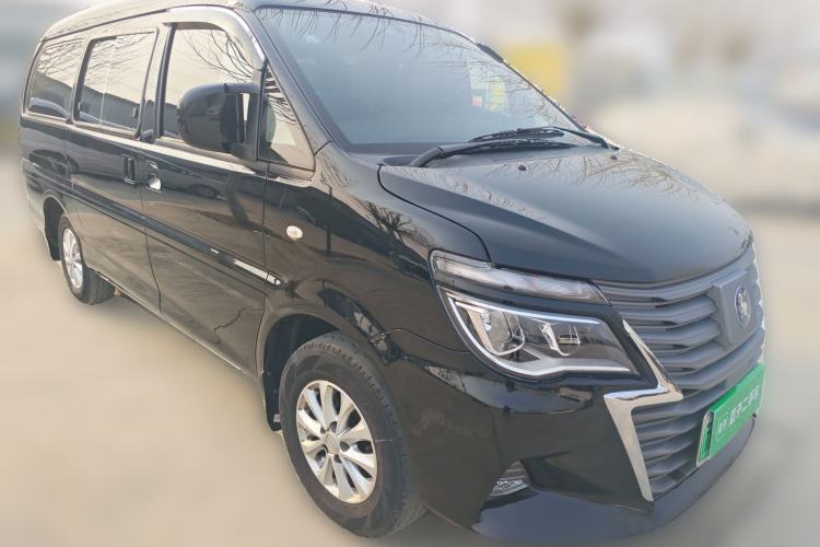 Used FORTHING Lingzhi M5 2022 Comfort Model 7 Seats Front Right 45 Deg