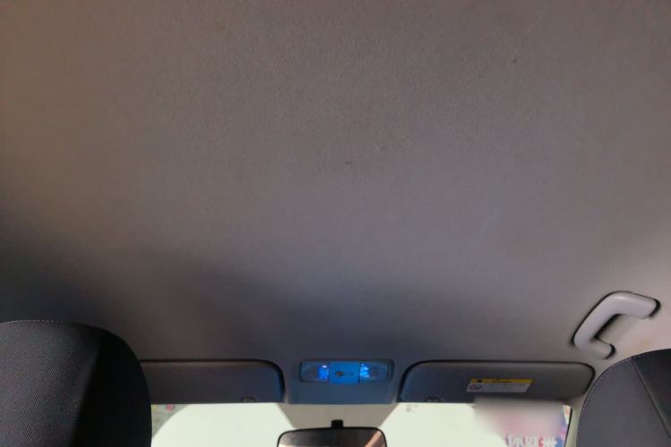 Used Hyundai Verna (new generation) 2016 1.4L Automatic Cool Edition GLS Headliner