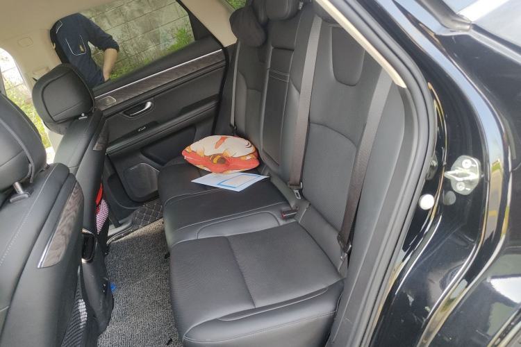 Used Hima AITO M5 2022 Extended-Range Four-Wheel Drive Performance Version Left Rear Seat