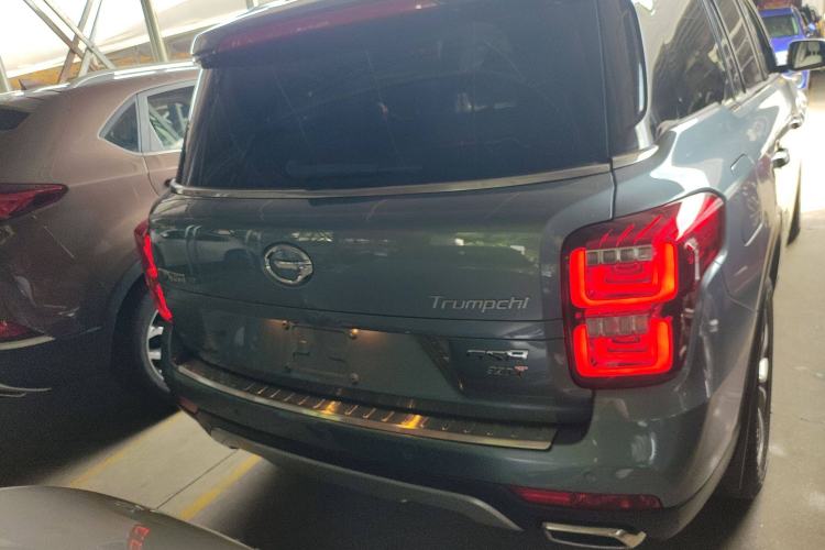 Used GAC Trumpchi GS8 2017 320T Two-Wheel Drive Luxury Smart Connectivity Version (7 Seats)