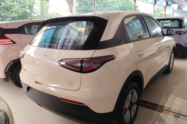 Used Geely Galaxy Geome 2026 Model 410km Carefree Edition Rear Right 45 Deg