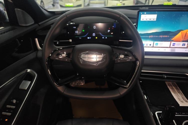 Used Geely Auto Emgrand X7 Sport 2026 Model 1.5TD Aspirational