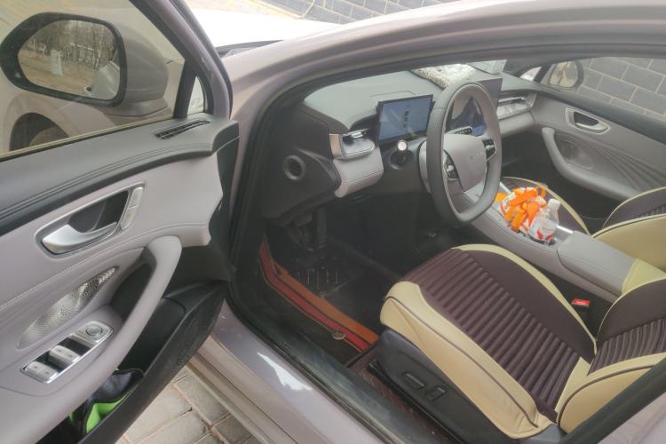 Used Roewe M7 DMH 2025 Model 160km Enjoyment Version
