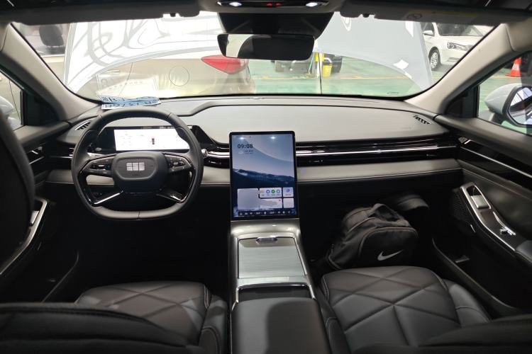 Used Geely Galaxy L6 2024 125km PLUS Dragon Edition