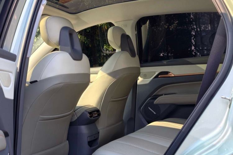 Used Bestune Yueyi 03 2025 565km Premium Edition