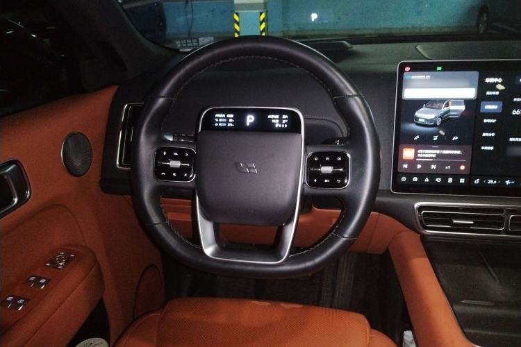 Used Li Auto L9 2022 Max model
