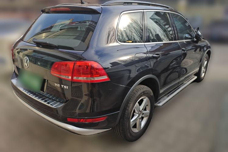 Used Volkswagen Touareg 2011 3.0 TSI Comfort Version
