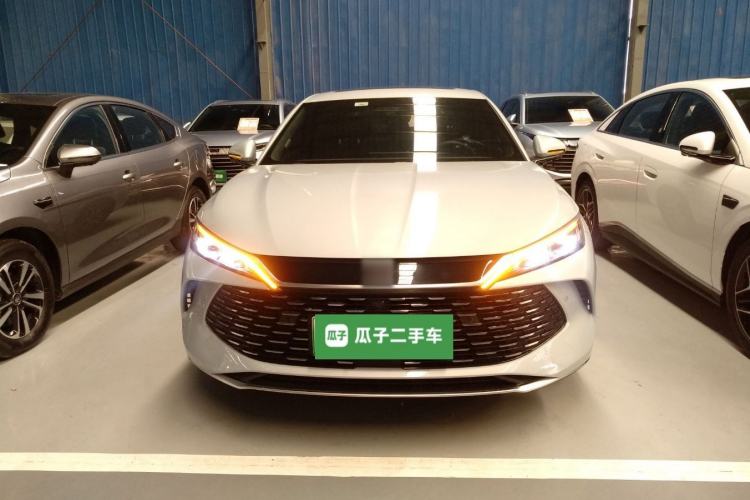 Used BYD Qin L 2025 DM-i Smart Drive 120KM Superior Model Front