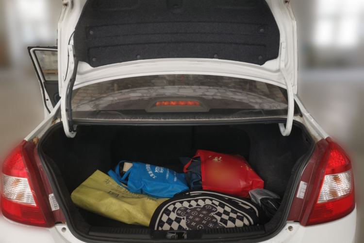 Used Geely Auto Diamond 2016 1.5L Manual Entry-Level Trim Trunk