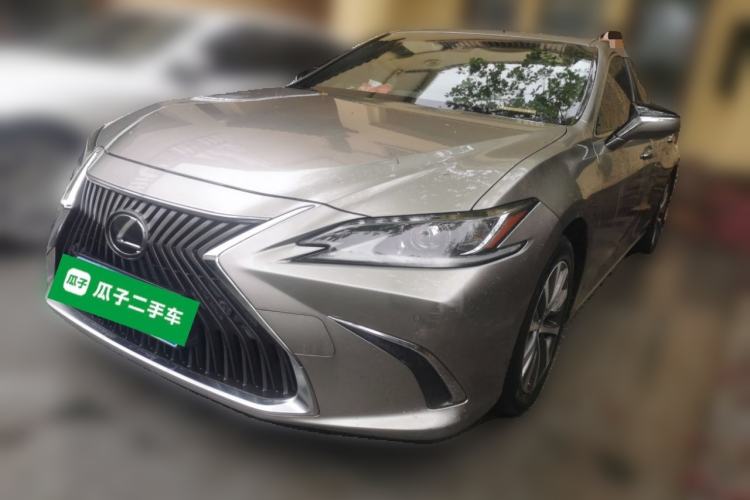 Used Lexus ES 2020 260 Excellence Edition