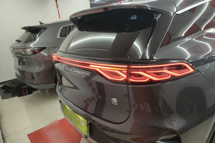 Used BYD Tang New Energy 2024 DM-i Glory Edition 112KM Prestige Model Rear