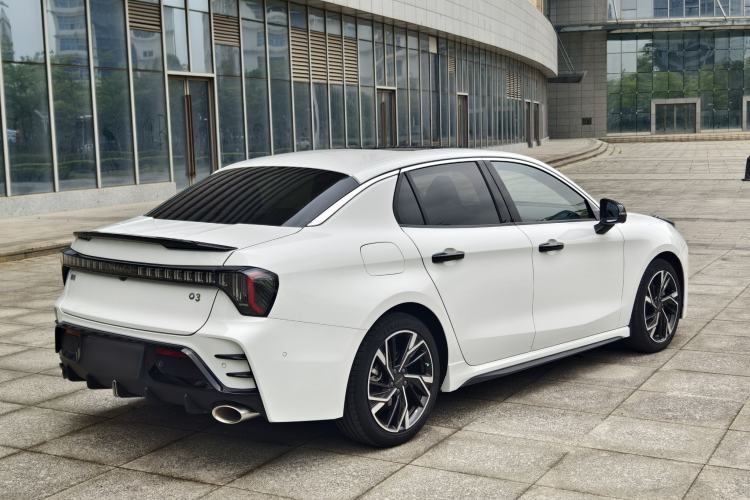 Used Lynk & Co 03 2023 2.0TD DCT H-Power Halo
