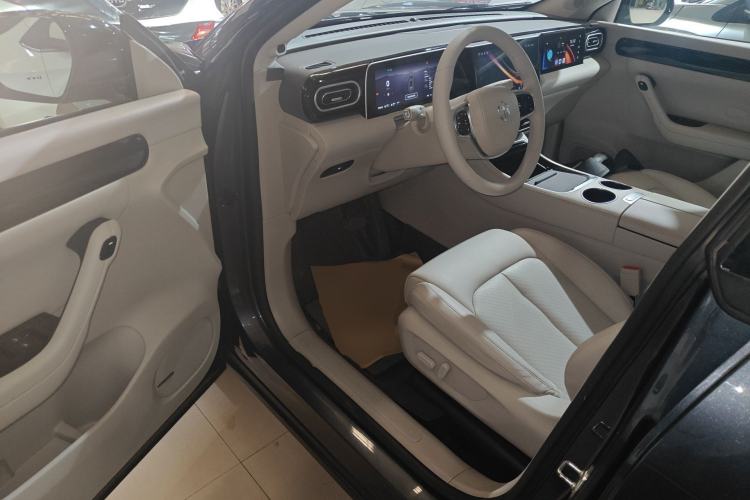 Used Leapmotor C11 2023 Range-Extended 180 Comfort Edition Driver Seat