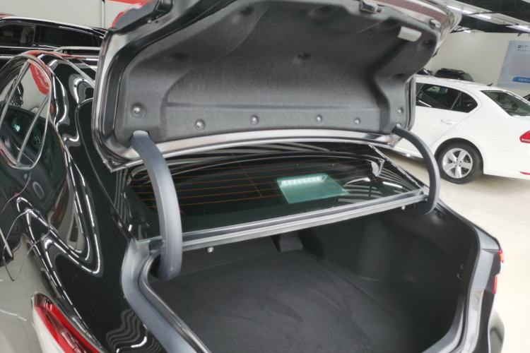 Used Toyota Camry 2019 Revised Version 2.0G Luxury Edition
