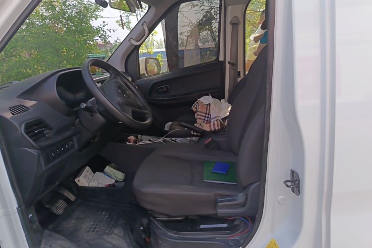 Used CHANGAN KAICHENG Ruixing EM60 2025 Passenger Version Comfort Edition 6 Seats 300 km Range Side-Hinged Doors Left Front Seat